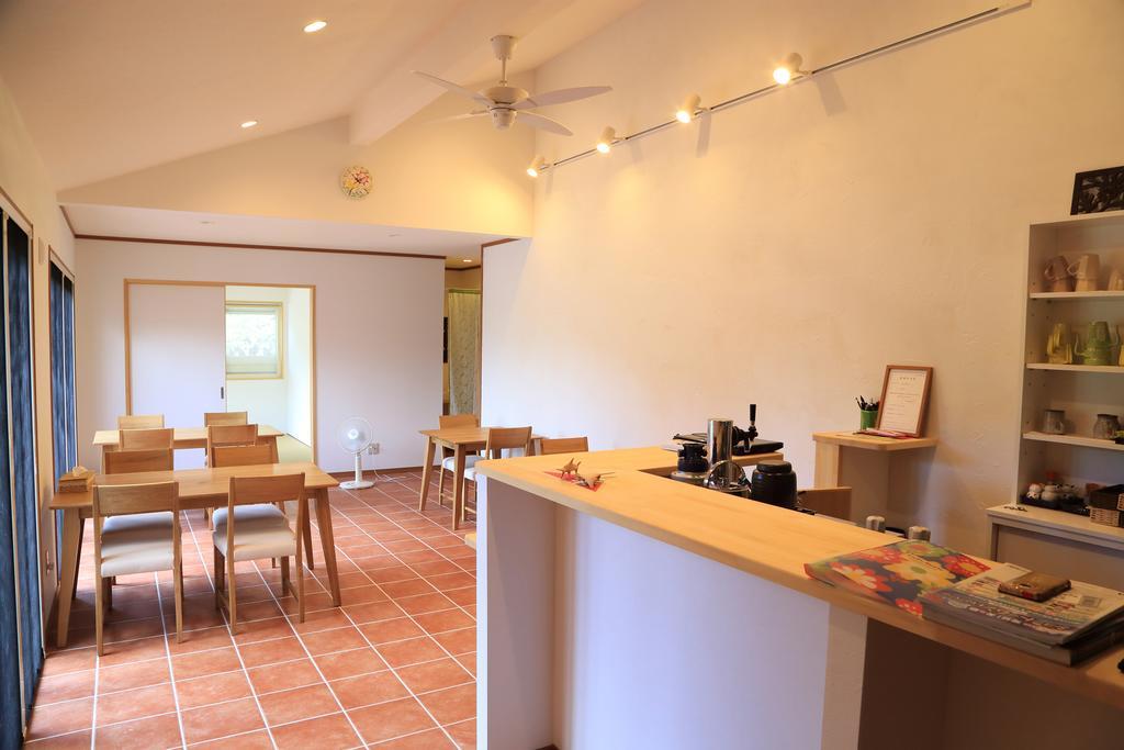 Guest House Annsea Ishigaki  Exterior photo